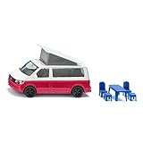 siku 1922, VW T6 California Camping-Bulli, 1:50, Metall/Kunststoff, Rot/Weiß, Stühle, Hocker und...